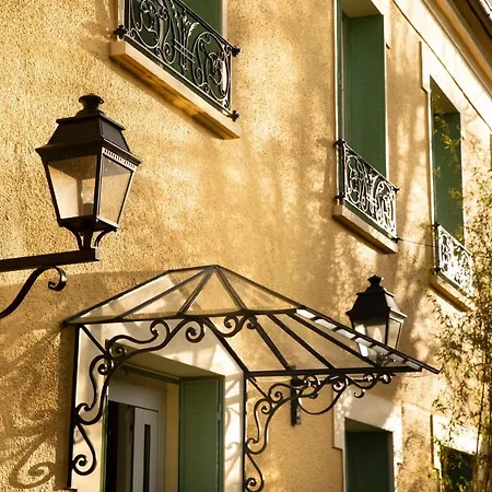 Le Clos De Villeroy 3* Mennecy