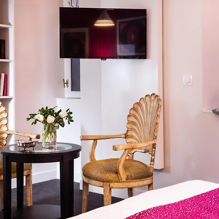 Le Clos De Villeroy Bed & Breakfast 3*